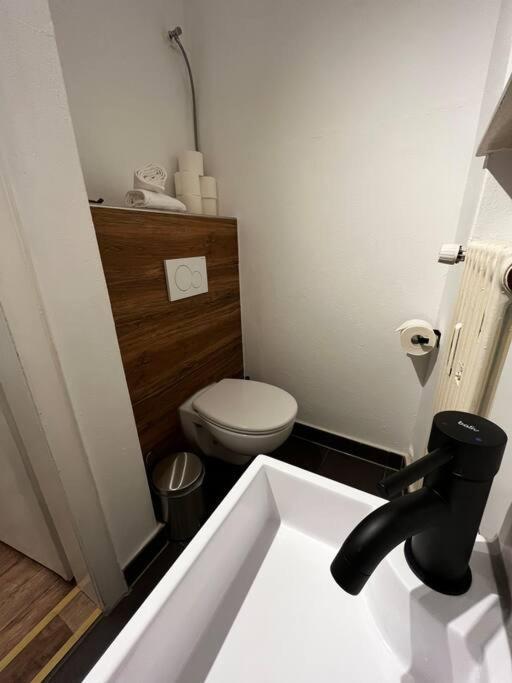 Gemuetliche 1 Zimmer Wohnung In Bahnhofsnaehe Хильдесхайм Экстерьер фото
